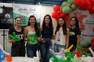 Estudantes de Medicina conscientizam sobre doação de órgãos na Expo Umuarama
